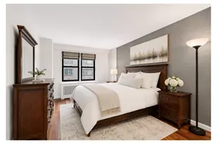 220 E 54th St, New York City, NY 10022 - Photo 5