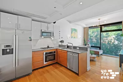 269 Kingsland Avenue #2B, Brooklyn, NY 11222 - Photo 1