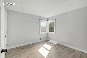 178-16 Zoller Rd, New York City, NY 11434 - Photo 13