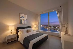 252 South St, New York City, NY 10002 - Photo 15