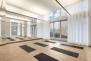252 South St, New York City, NY 10002 - Photo 27