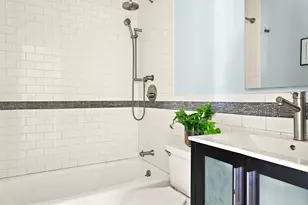 418 17th St, New York City, NY 11215 - Photo 7
