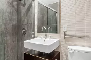 100 W 18th St, New York City, NY 10011 - Photo 19