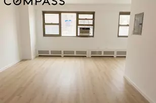 215 Adams St, New York City, NY 11201 - Photo 3