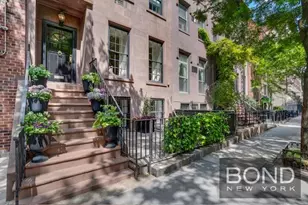 233 E 18th St, New York City, NY 10003 - Photo 17