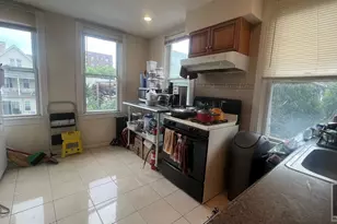 619 E 7th St, New York City, NY 11218 - Photo 13