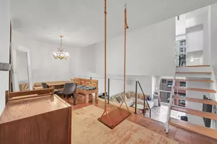 7 E 35th St, New York, NY 10016 - Photo 1