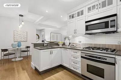 27 W 72nd Street #401, New York, NY 10023 - Photo 3