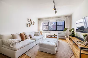 140 7th Ave, New York, NY 10011 - Photo 1