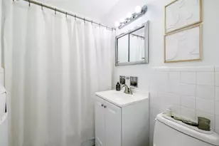 140 7th Ave, New York City, NY 10011 - Photo 5