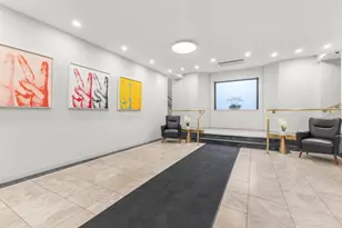 360 W 55th St, New York City, NY 10019 - Photo 9