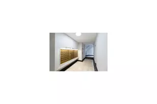 360 W 55th St, New York City, NY 10019 - Photo 11