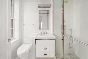 141 E 88th St, New York City, NY 10128 - Photo 7