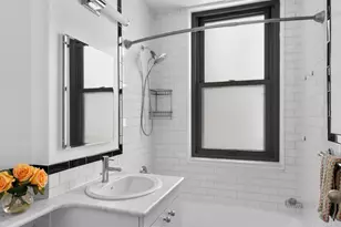 2025 Broadway, New York City, NY 10023 - Photo 5