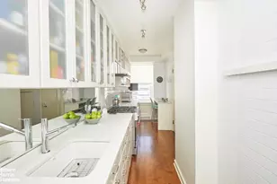 447 E 57th St, New York, NY 10022 - Photo 7