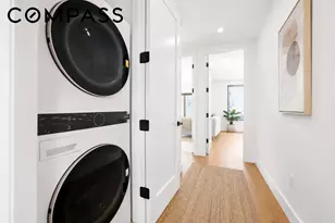 21-17 38th St, New York City, NY 11105 - Photo 29