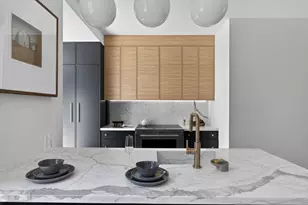 340 Carroll St, New York City, NY 11231 - Photo 7