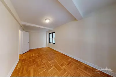 141 E 56th Street #3C, New York, NY 10022 - Photo 11