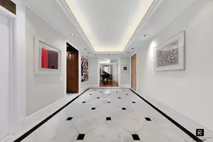 860 Park Ave, New York City, NY 10075 - Photo 3
