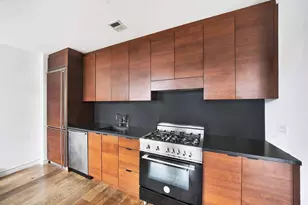 540 W 28th St, New York City, NY 10001 - Photo 3