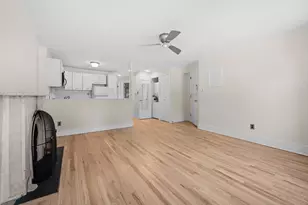 113 Carroll St, New York City, NY 11231 - Photo 3