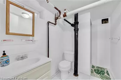 11116 76th Drive, New York City, NY 11375 - Photo 23