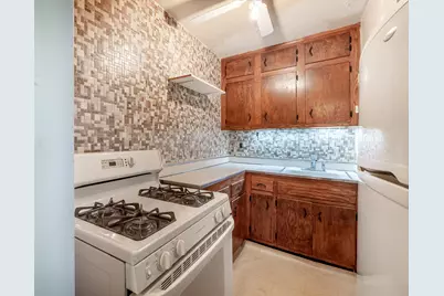 3235 Cambridge Avenue #4-L, New York City, NY 10463 - Photo 9