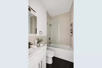 1039 Fulton Street, New York City, NY 11238 - Photo 9