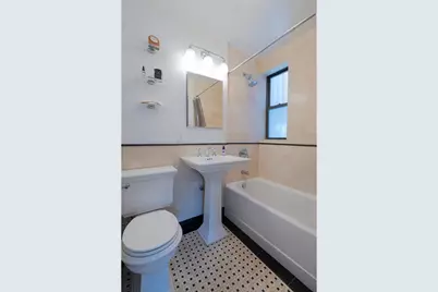 60 E 9th Street #515, New York City, NY 10003 - Photo 7