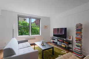 60 E 9th St, New York City, NY 10003 - Photo 1