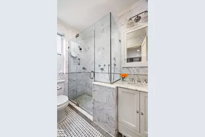 136 E 64th Street #3C/D, New York, NY 10065 - Photo 17