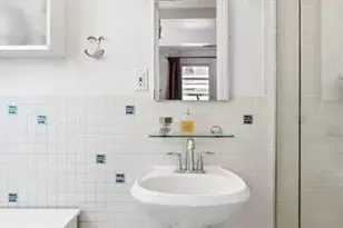 200 W 108th St, New York City, NY 10025 - Photo 9