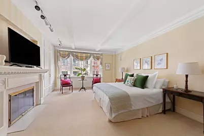 130 E 67th Street #5D, New York City, NY 10065 - Photo 7
