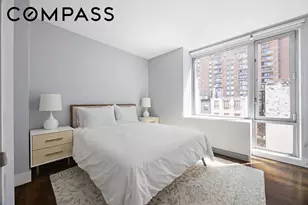 464 W 44th St, New York City, NY 10036 - Photo 5