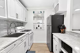 520 E 72nd St, New York City, NY 10021 - Photo 5