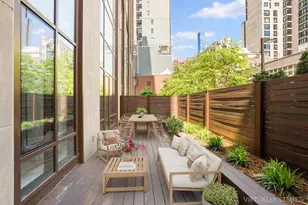 215 E 19th St, New York, NY 10003 - Photo 3
