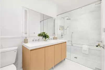 215 E 19th Street #1D, New York, NY 10003 - Photo 5