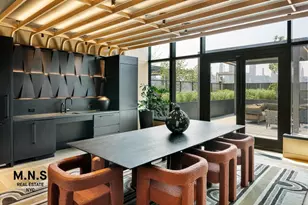 23-15 44th Rd, New York City, NY 11101 - Photo 37