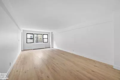 220 E 67th Street #3H, New York City, NY 10021 - Photo 5