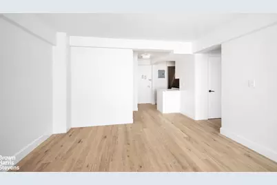 220 E 67th Street #3H, New York City, NY 10021 - Photo 3