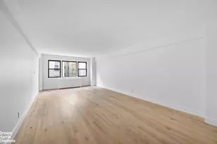 220 E 67th St, New York City, NY 10021 - Photo 5