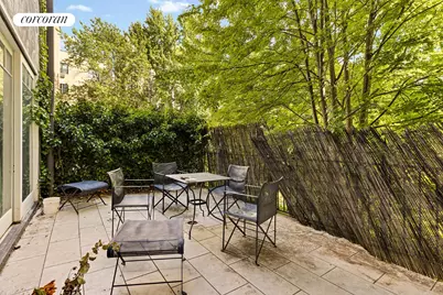 746 E 6th Street, New York City, NY 10009 - Photo 3