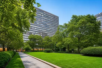 300 E 33rd Street #6N, New York City, NY 10016 - Photo 11