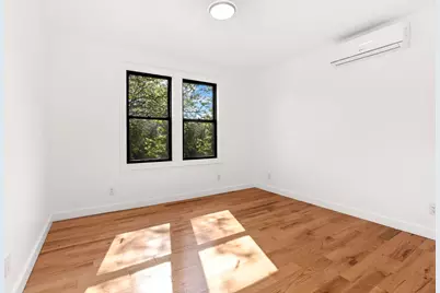 346 E 53rd Street, New York City, NY 11203 - Photo 5