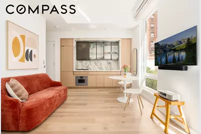 135 E 47th Street #3B, New York, NY 10017 - Photo 1