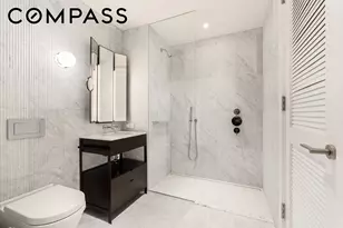 135 E 47th St, New York, NY 10017 - Photo 3