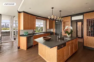 176 Perry St, New York City, NY 10014 - Photo 5