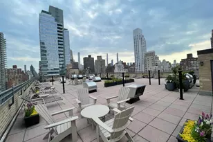 240 E 76th St, New York City, NY 10021 - Photo 27