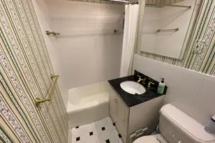 240 E 76th St, New York City, NY 10021 - Photo 11
