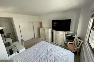 240 E 76th St, New York City, NY 10021 - Photo 17